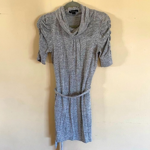 Forever 21 Gray Short Sleeve Dress/Blouse - Picture 1 of 6